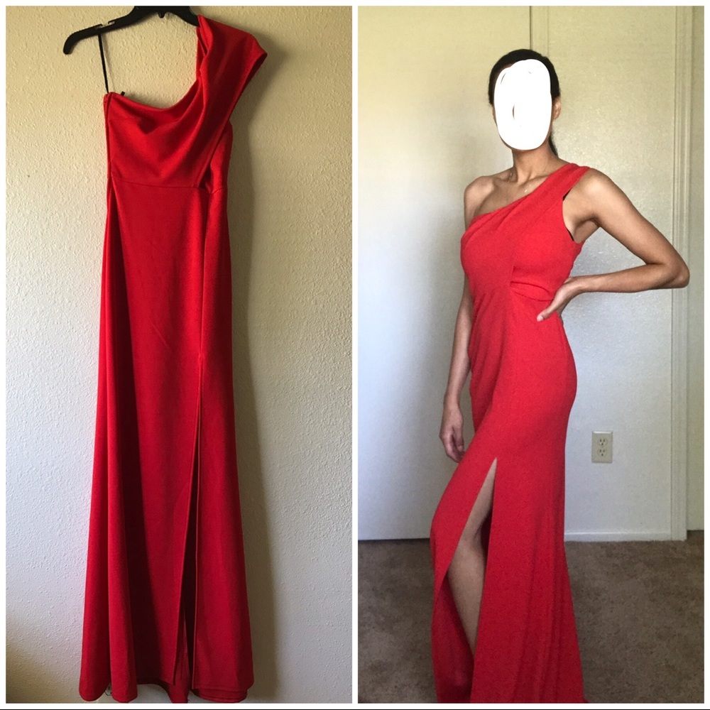 Formal Red One-Shoulder Gown